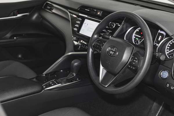 2020 Toyota Camry Ascent AXVH71R