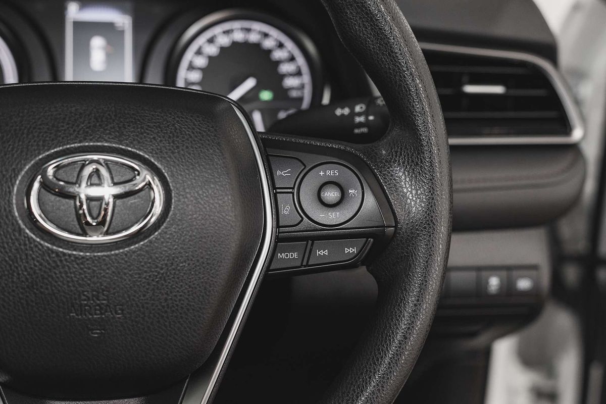 2020 Toyota Camry Ascent AXVH71R
