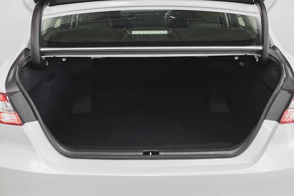 2020 Toyota Camry Ascent AXVH71R