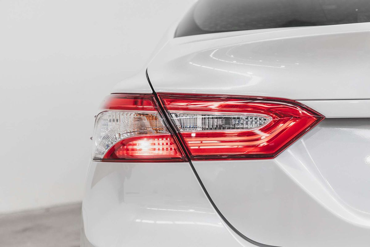 2020 Toyota Camry Ascent AXVH71R