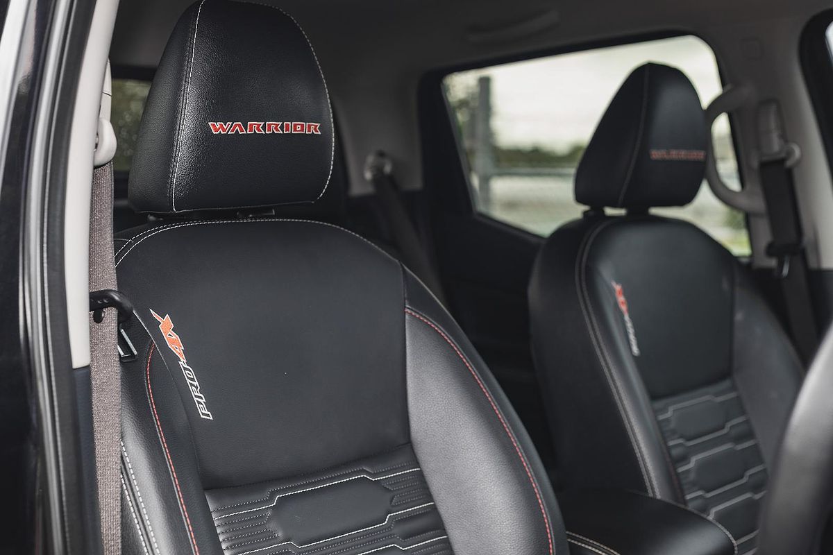2023 Nissan Navara PRO-4X Warrior D23 4X4