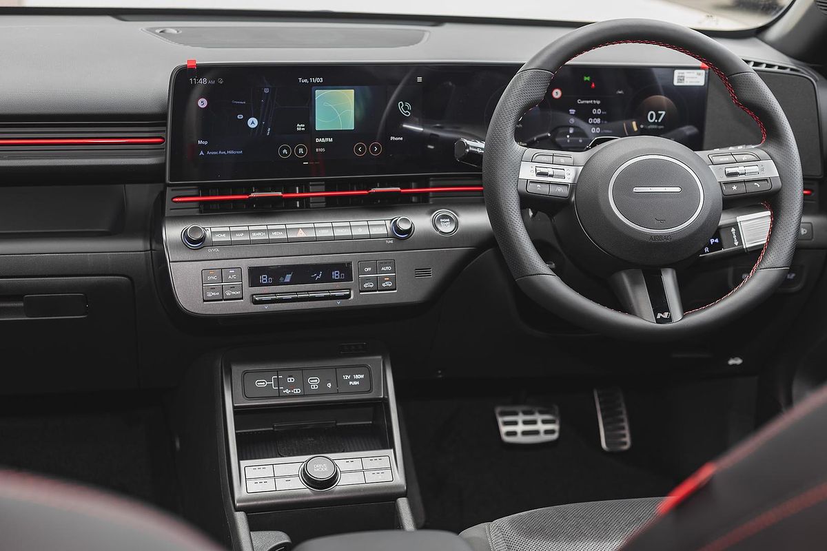 2024 Hyundai Kona Premium N Line SX2.V2