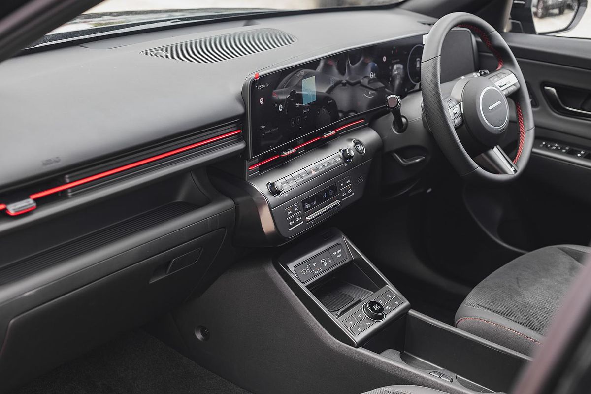 2024 Hyundai Kona Premium N Line SX2.V2