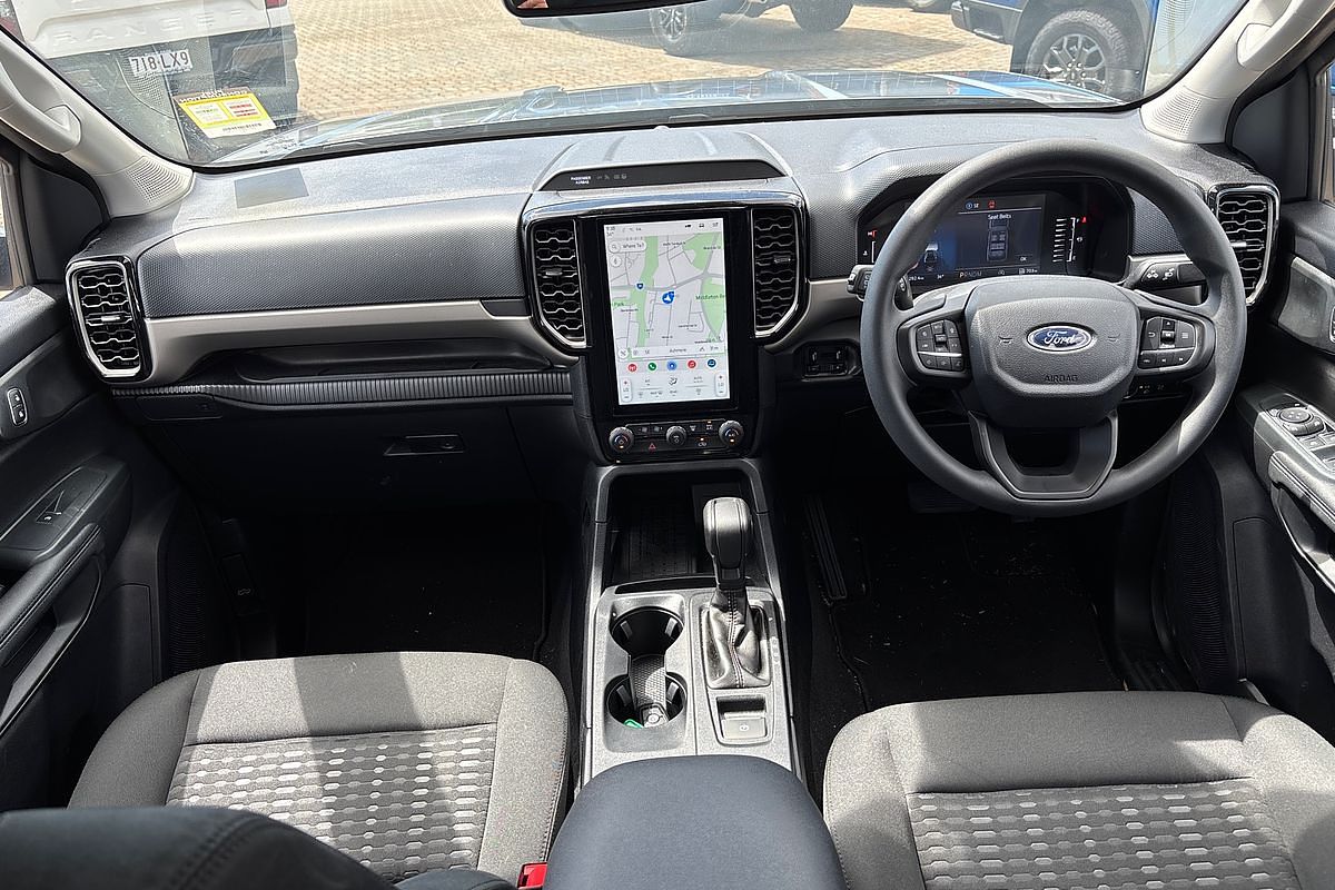 2024 Ford Everest Ambiente