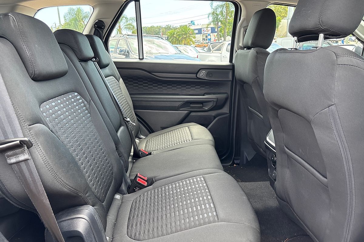 2024 Ford Everest Ambiente