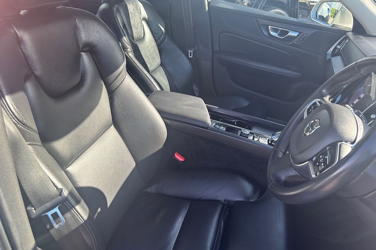2021 Volvo S60 B5 Inscription