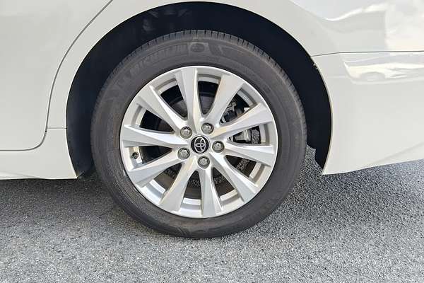 2019 Toyota Camry Ascent Sport AXVH71R