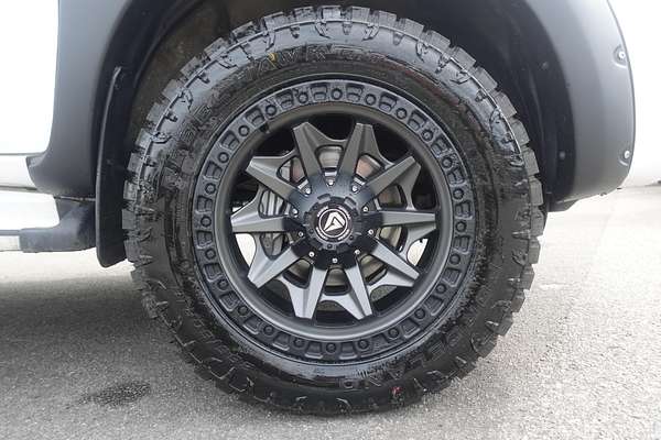 2013 Toyota Hilux SR KUN26R 4X4
