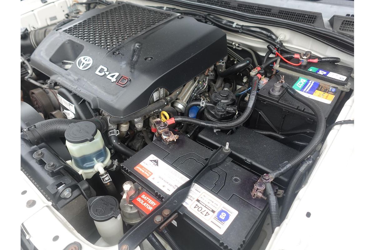 2013 Toyota Hilux SR KUN26R 4X4