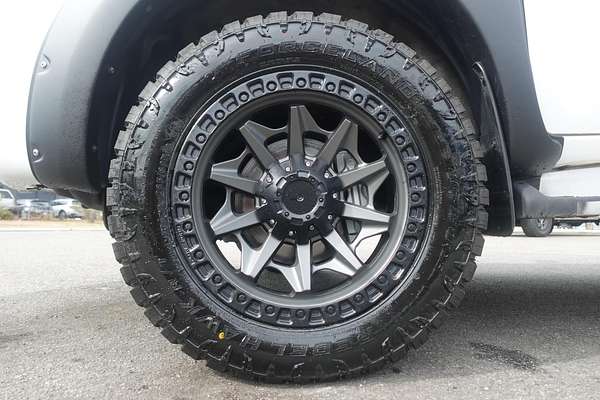 2013 Toyota Hilux SR KUN26R 4X4