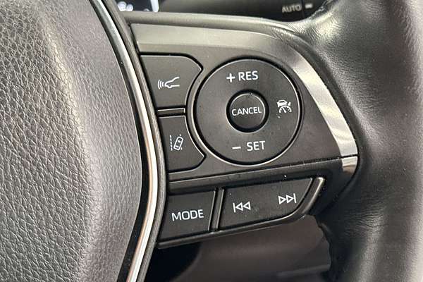 2020 Toyota Camry Ascent Sport AXVH71R