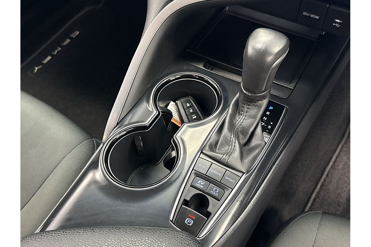 2020 Toyota Camry Ascent Sport AXVH71R