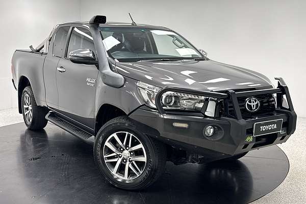 2018 Toyota Hilux SR5 GUN126R 4X4