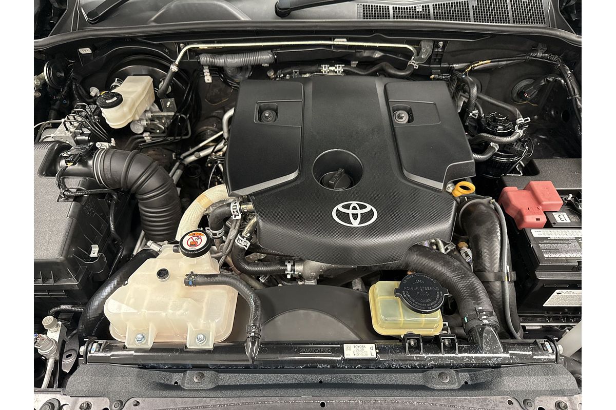 2018 Toyota Hilux SR5 GUN126R 4X4