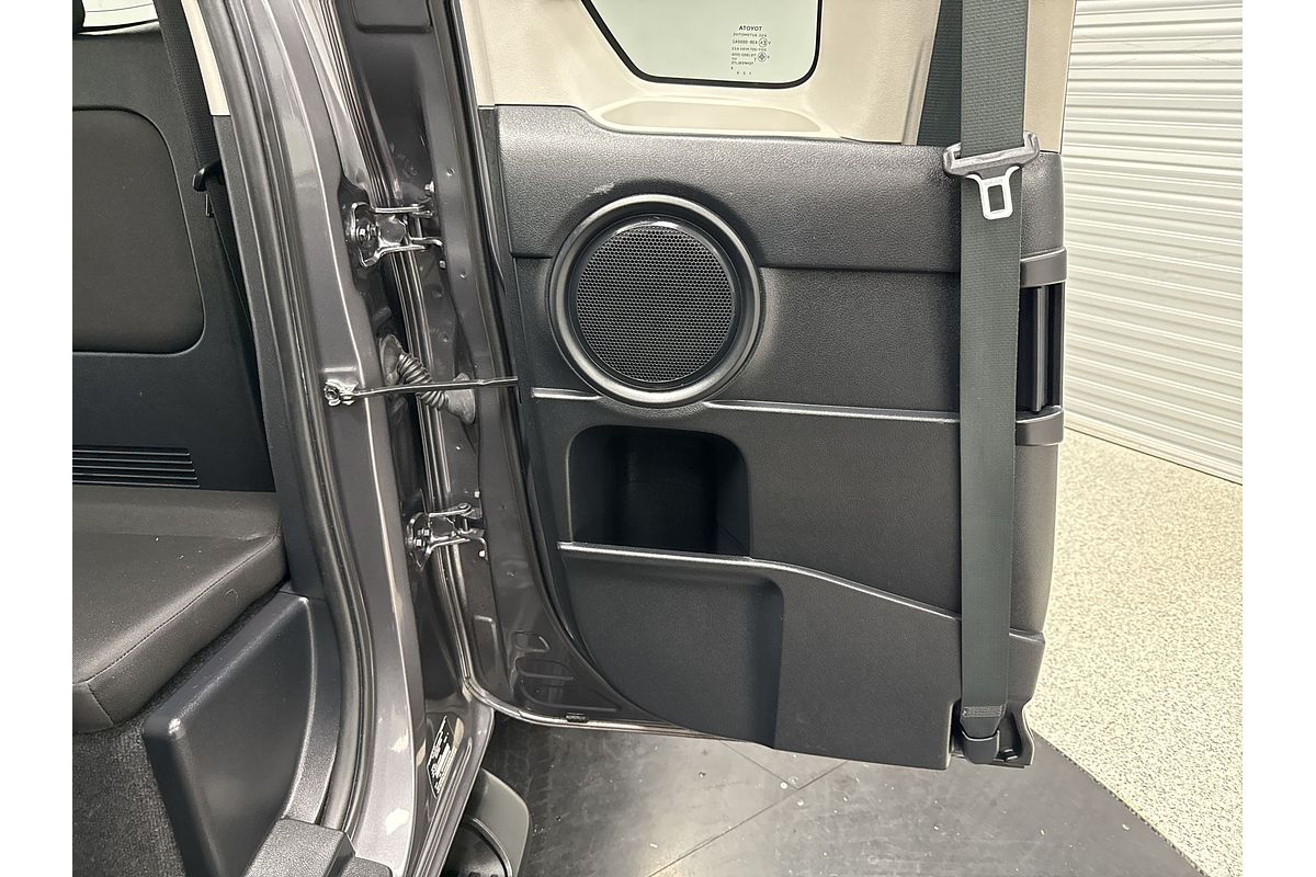 2018 Toyota Hilux SR5 GUN126R 4X4