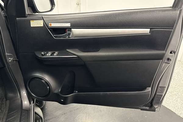 2018 Toyota Hilux SR5 GUN126R 4X4