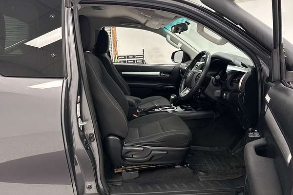 2018 Toyota Hilux SR5 GUN126R 4X4
