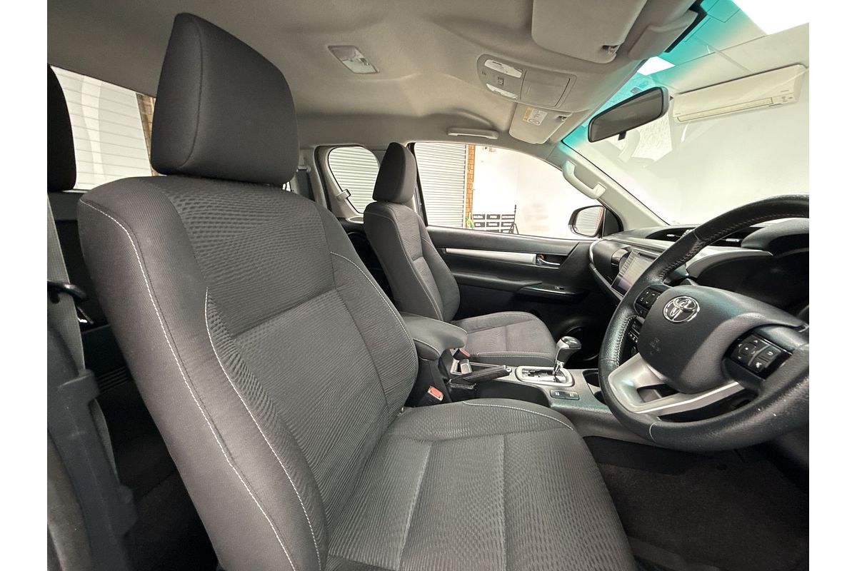 2018 Toyota Hilux SR5 GUN126R 4X4