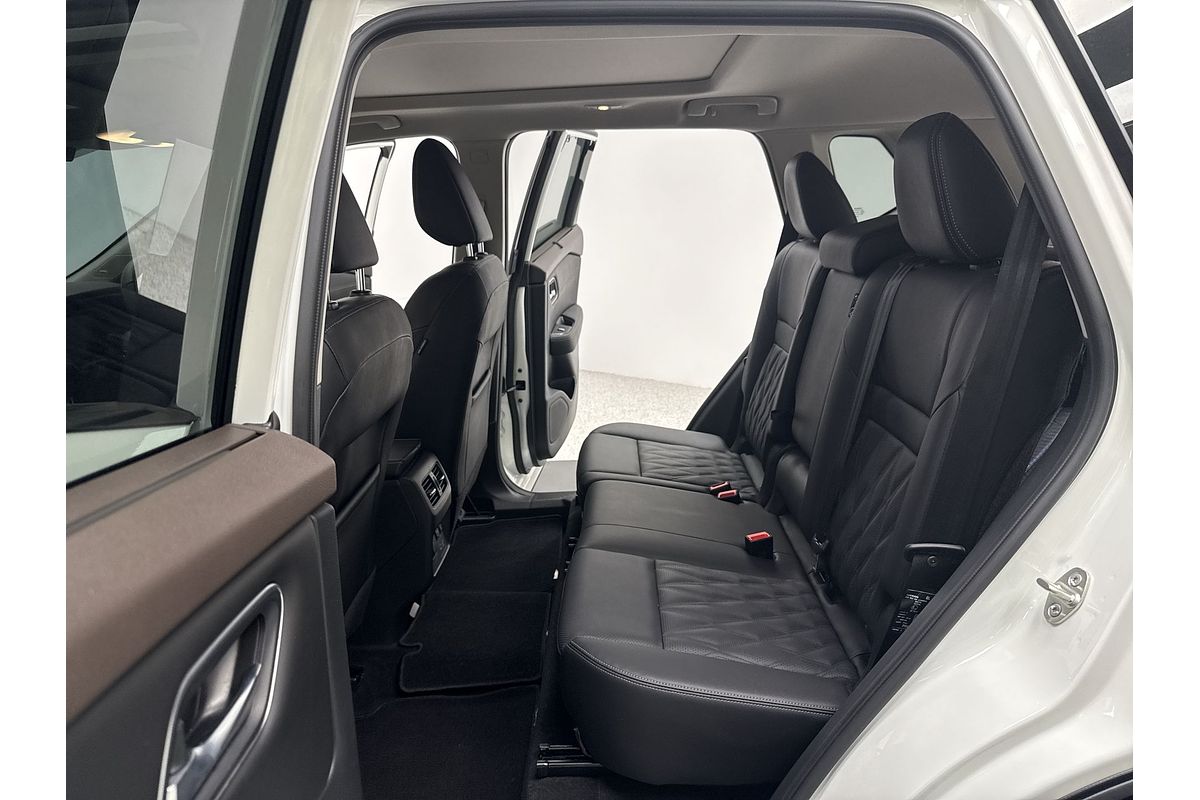2024 Nissan X-TRAIL Ti-L T33