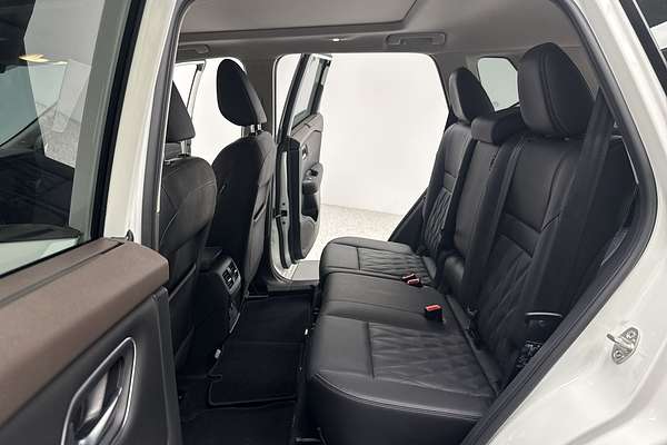2024 Nissan X-TRAIL Ti-L T33