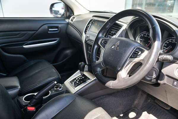 2021 Mitsubishi Triton GSR MR 4X4