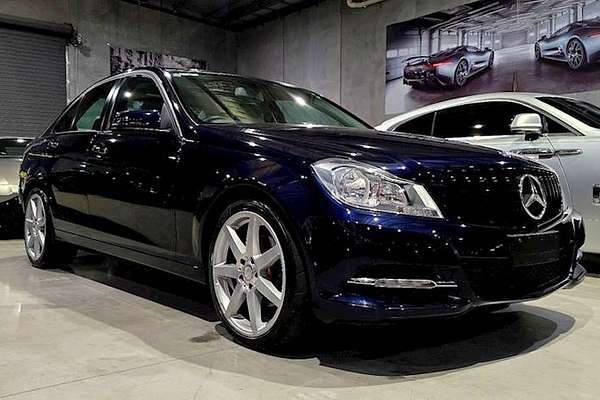 2012 Mercedes-Benz C-Class C200 BlueEFFICIENCY W204