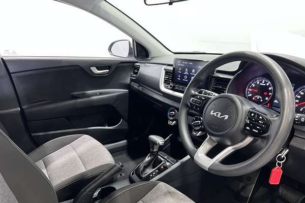 2022 Kia Stonic S YB