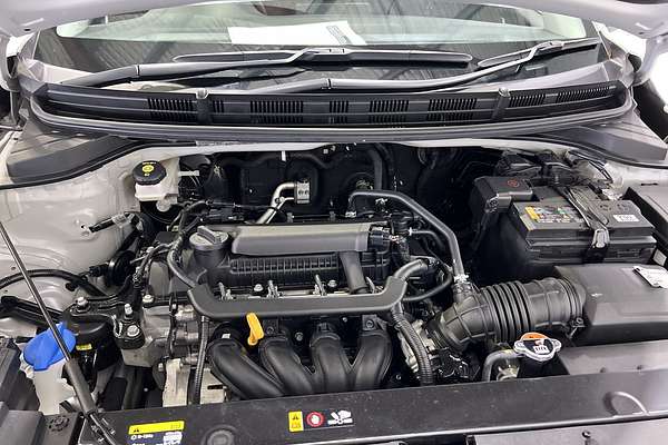 2022 Kia Stonic S YB