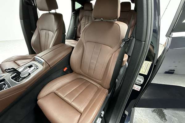 2020 BMW X6 xDrive40i M Sport G06