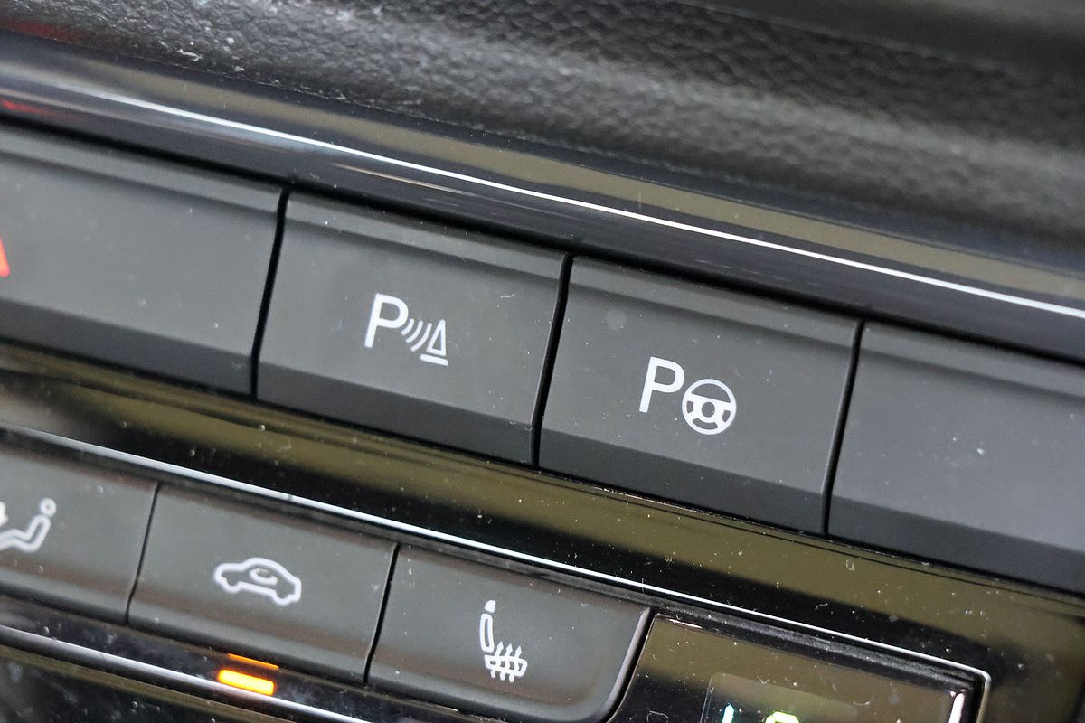 2020 Volkswagen T-Roc 140TSI Sport A11
