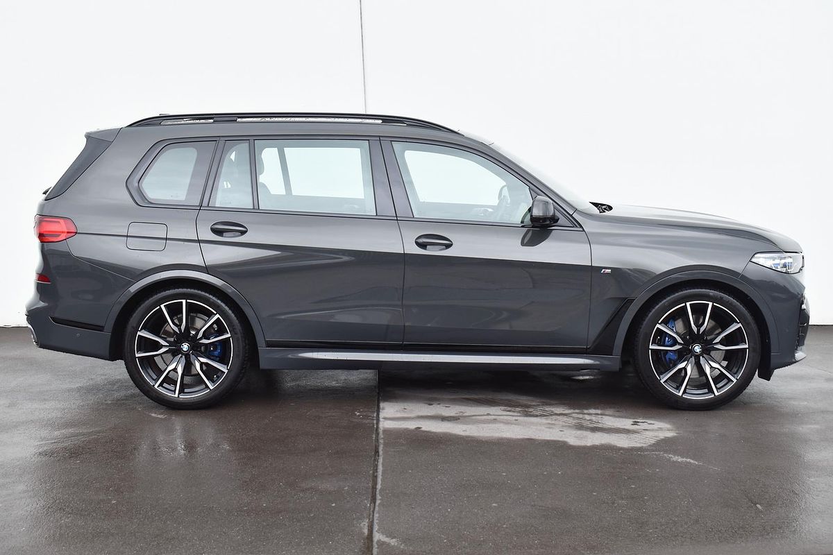 2022 BMW X7 xDrive30d G07
