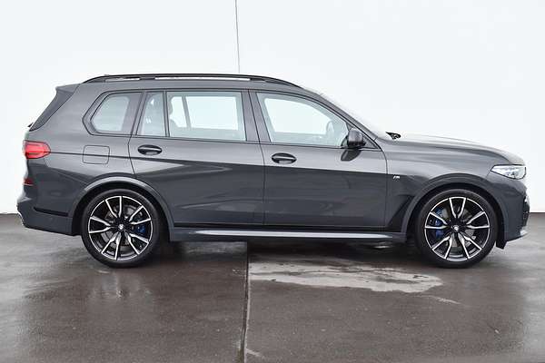 2022 BMW X7 xDrive30d G07