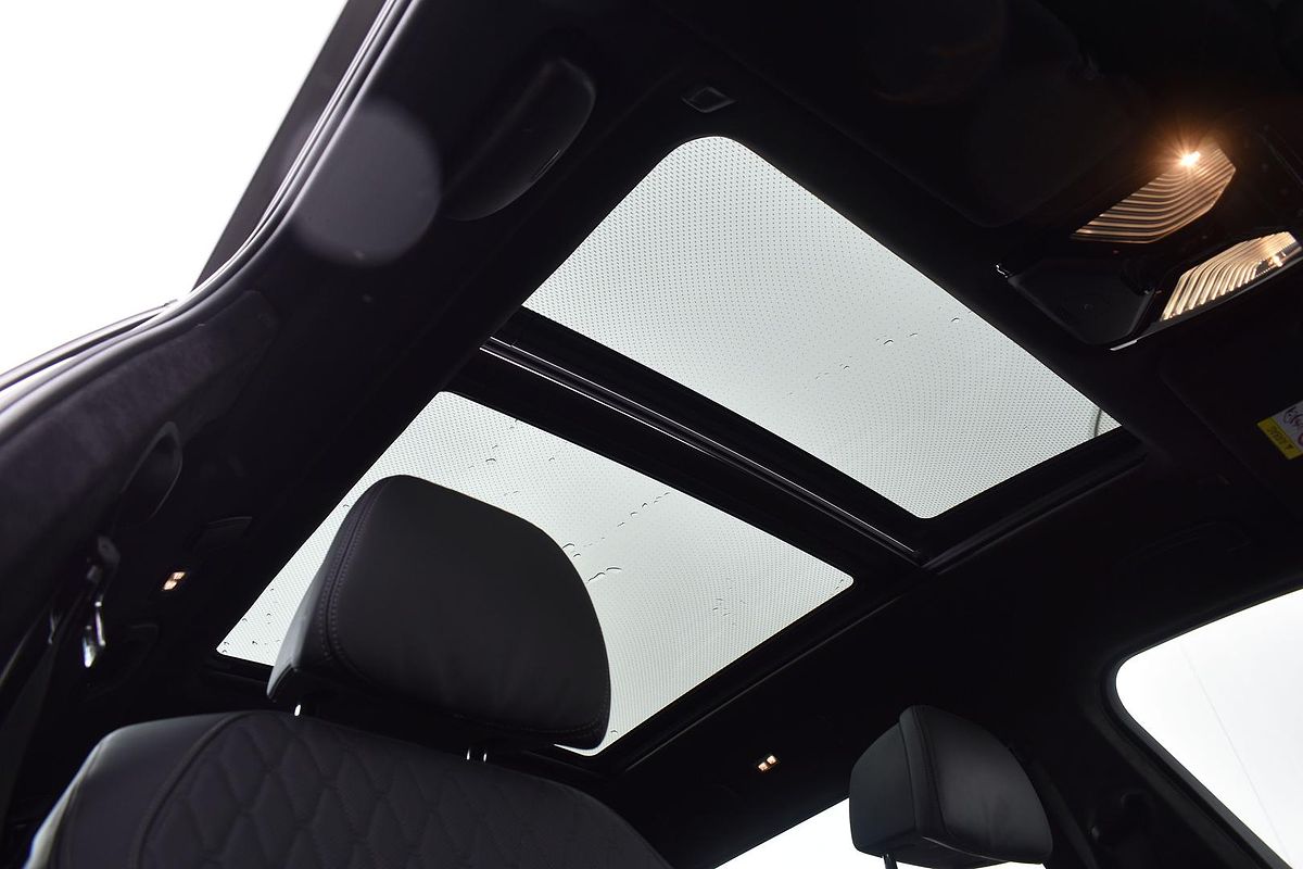 2022 BMW X7 xDrive30d G07