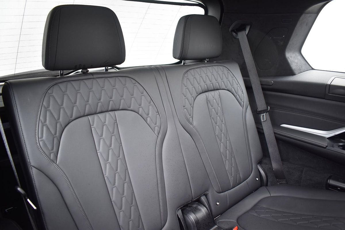 2022 BMW X7 xDrive30d G07