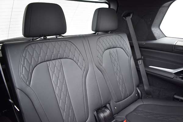 2022 BMW X7 xDrive30d G07