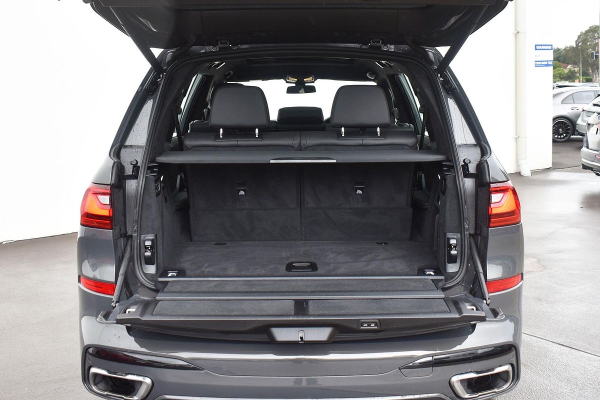 2022 BMW X7 xDrive30d G07
