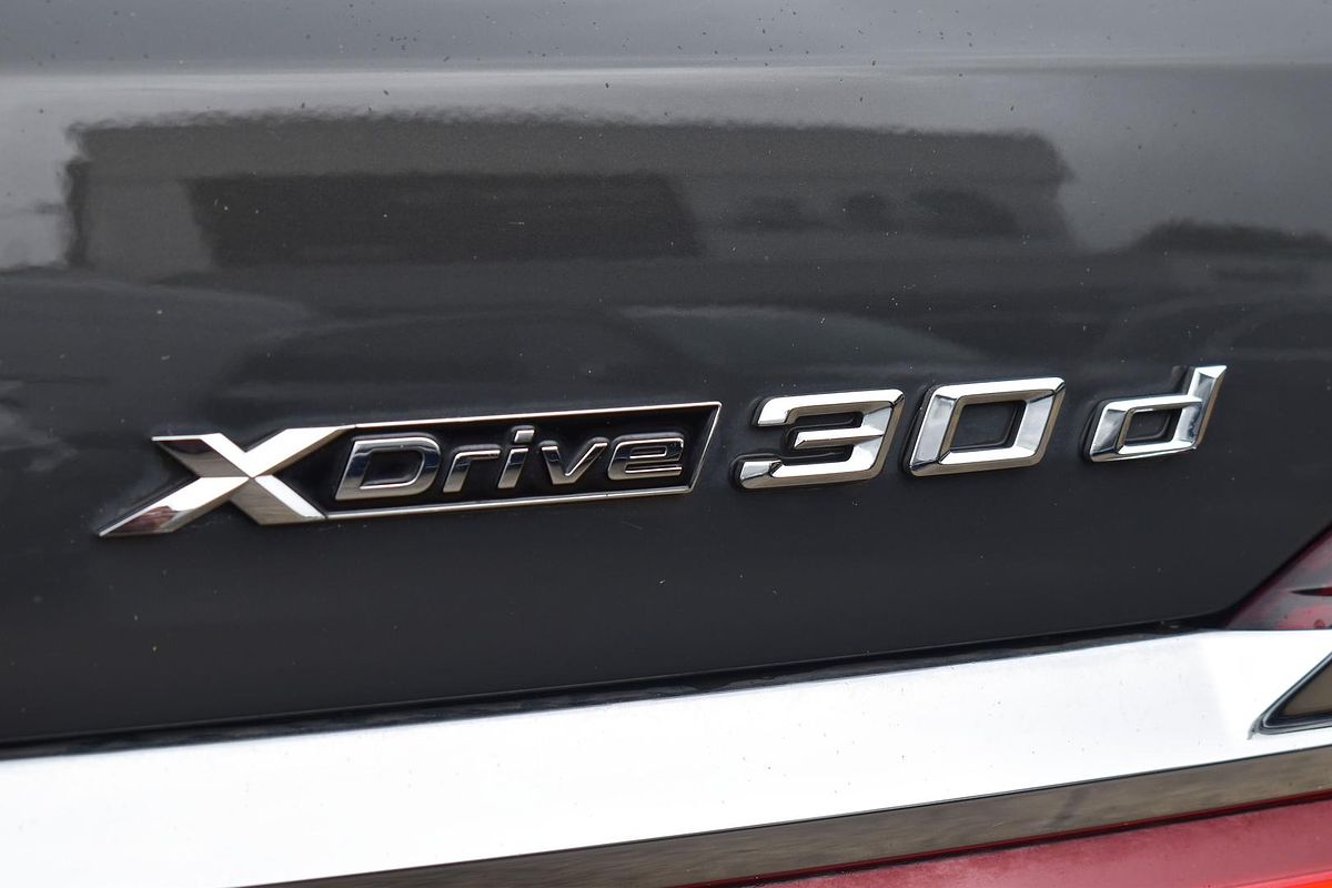 2022 BMW X7 xDrive30d G07