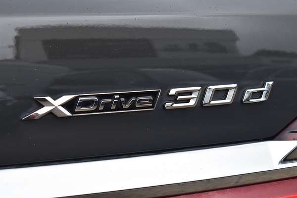 2022 BMW X7 xDrive30d G07
