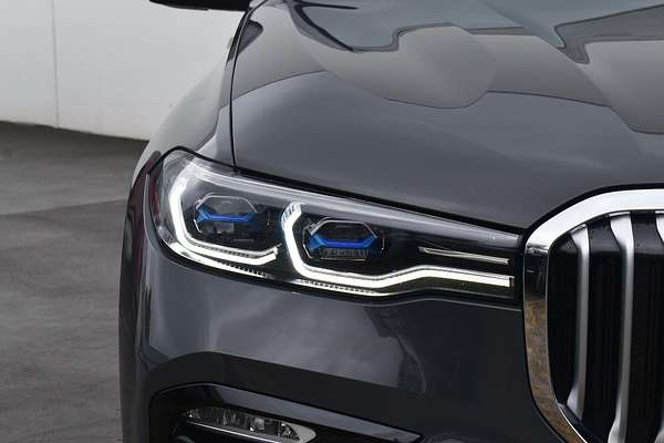2022 BMW X7 xDrive30d G07