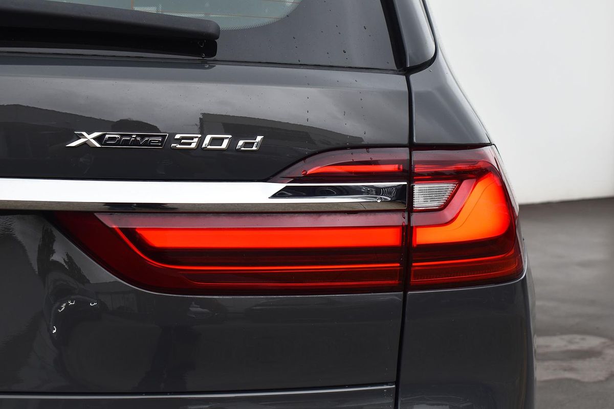 2022 BMW X7 xDrive30d G07