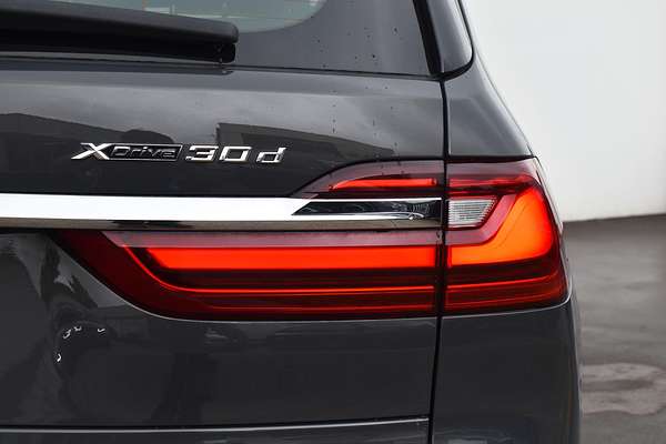 2022 BMW X7 xDrive30d G07