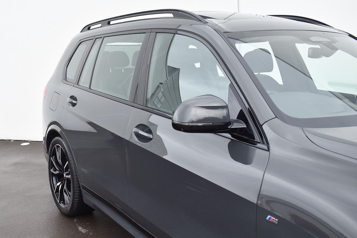 2022 BMW X7 xDrive30d G07