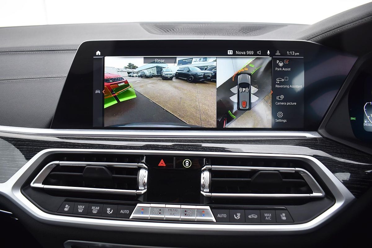 2022 BMW X7 xDrive30d G07