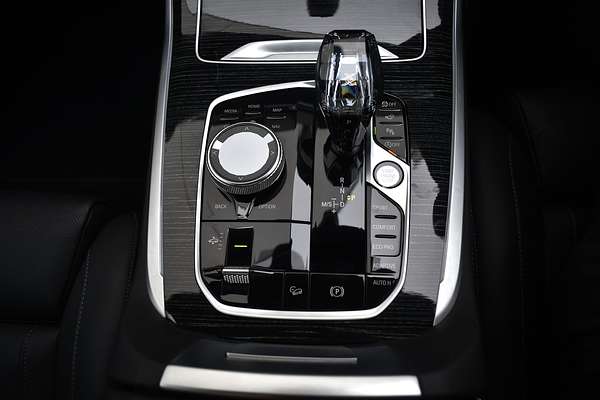 2022 BMW X7 xDrive30d G07