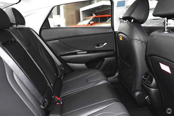 2024 Hyundai i30 Elite CN7.V2