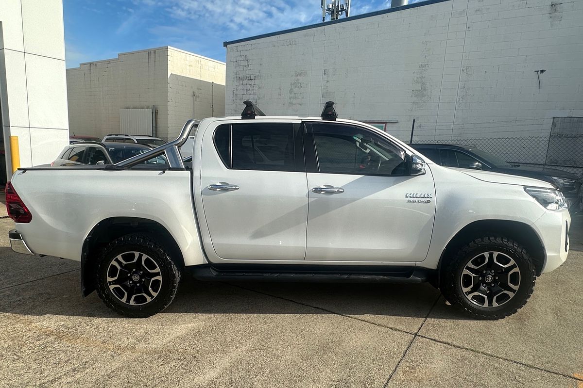 2020 Toyota Hilux SR5 GUN126R
