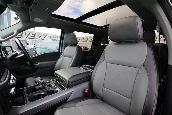 2023 Ford F-150 Lariat 4X4 SWB