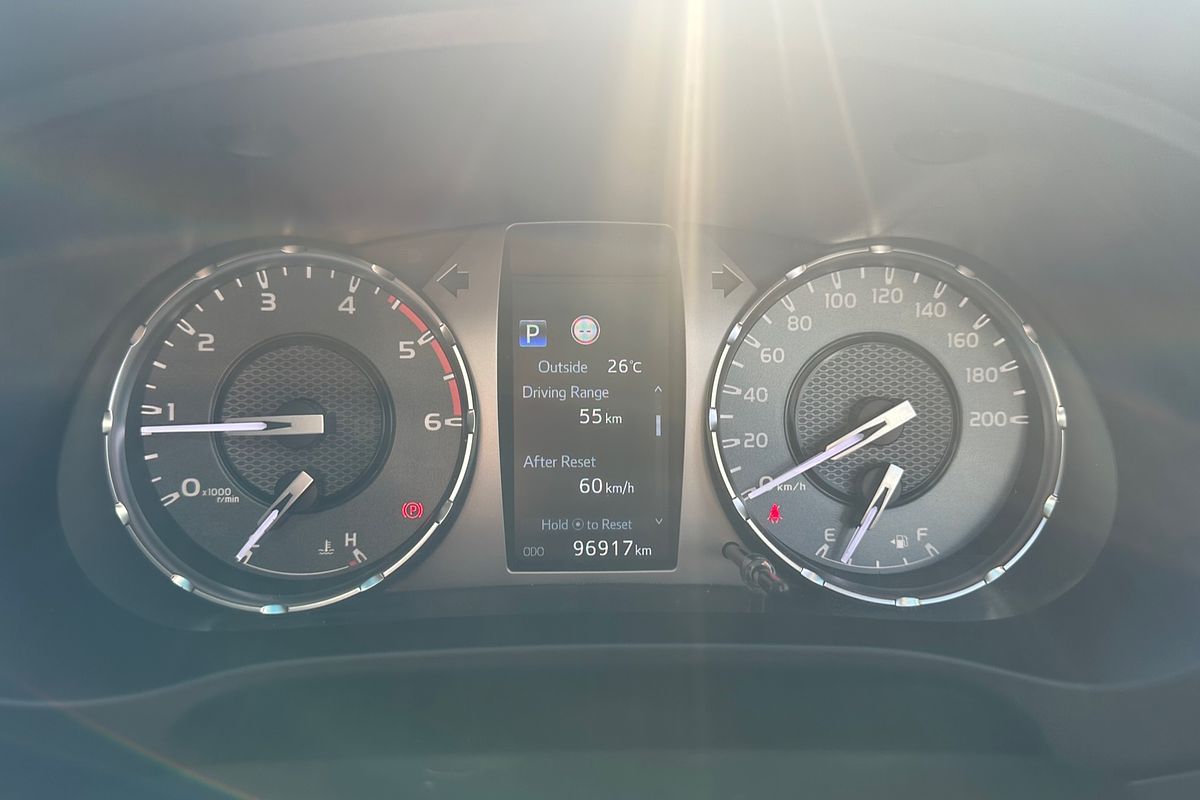 2020 Toyota Hilux SR5 GUN126R