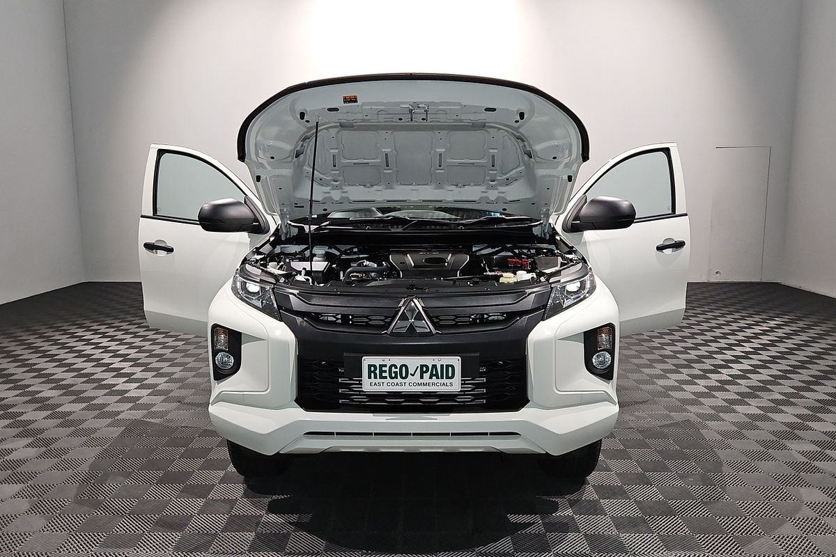 2023 Mitsubishi Triton GLX MR 4X4