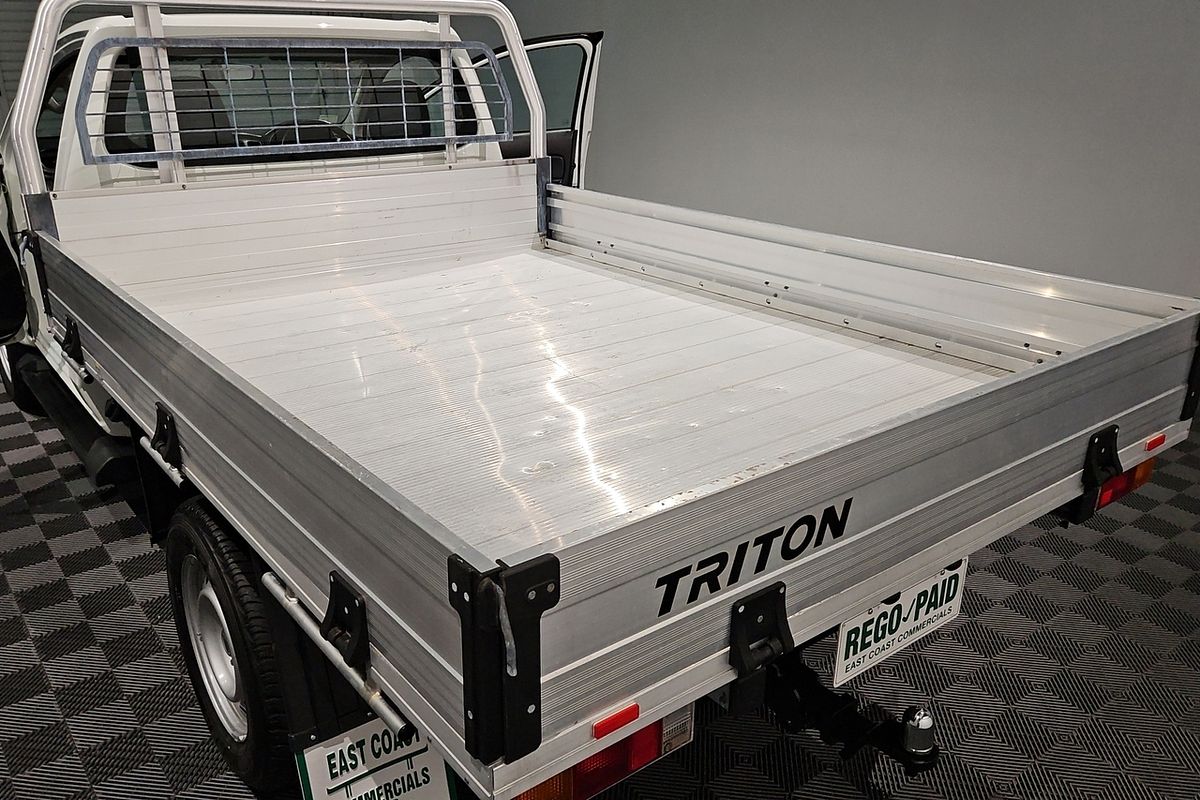 2023 Mitsubishi Triton GLX MR 4X4